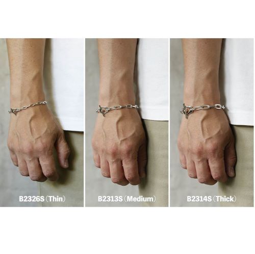 B.R.CHANNEL�Ҳ��� Thin Horseshoe Toggle Bracelet - Long Link