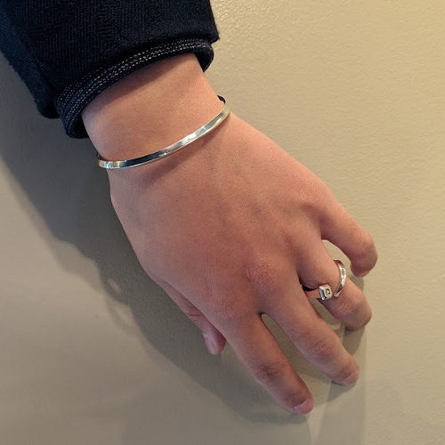 Ethnos Seal Bangle