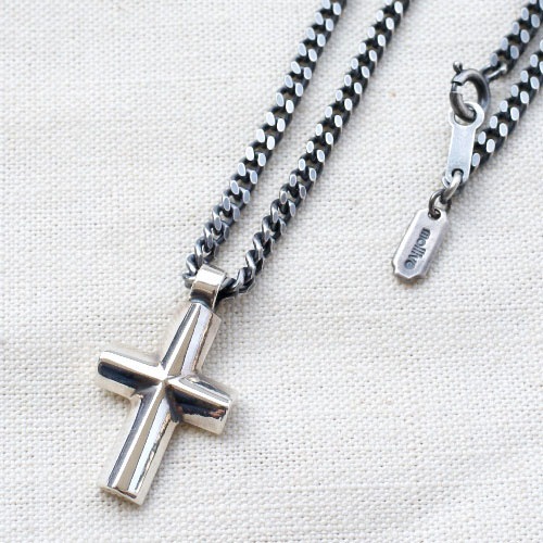 CROSS NECKLACE LARGE