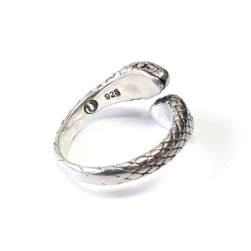 LUCKY SNAKE RING W-HEADS��