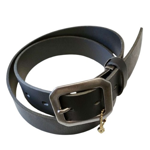 GARCON LETHER BELT WITH DICE PENDANT