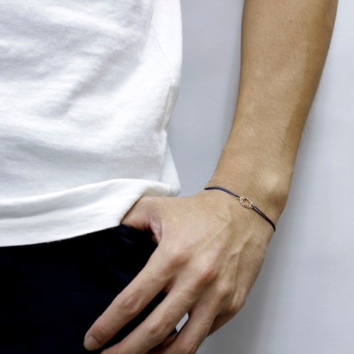 K18 Small Horseshoe Cord Bracelet-Plane