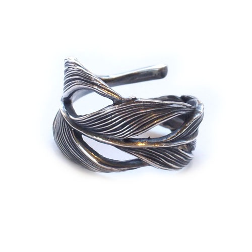OWL FEATHER RING