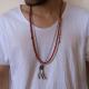 MID FEATHER NECKLACE