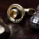 XLARGE PEANUTS/Brass