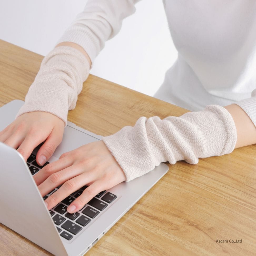 麻と炭の薄手アンクル・リストウォーマー [KinoKoto キノコト]