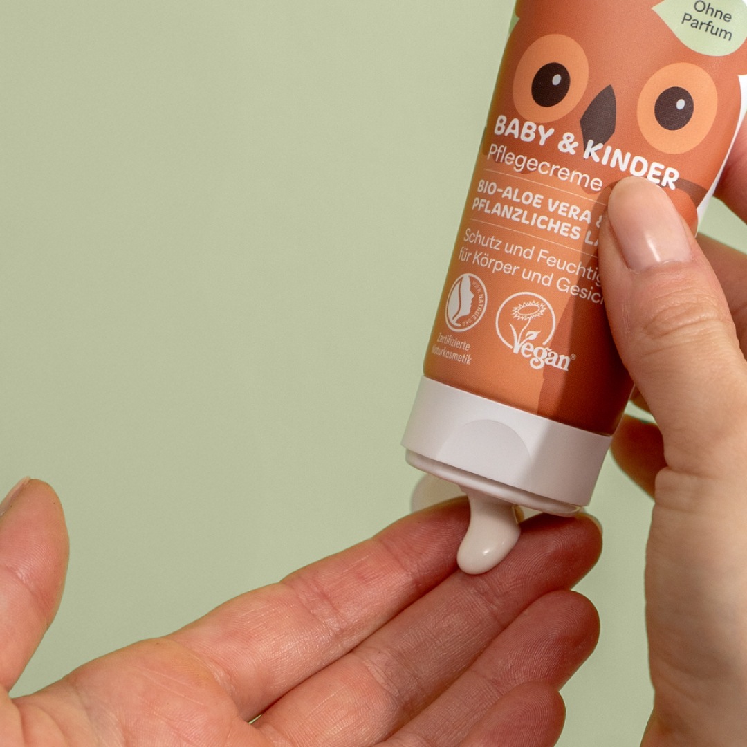 ベビー＆キッズ フェイス＆ボディクリーム 75ml [ラヴェーラ]