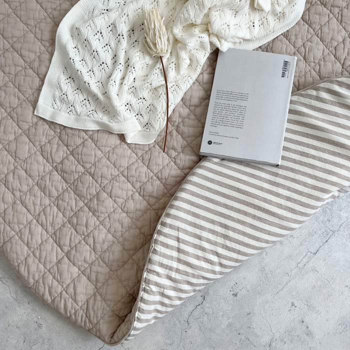 Round rugmat Square Beige