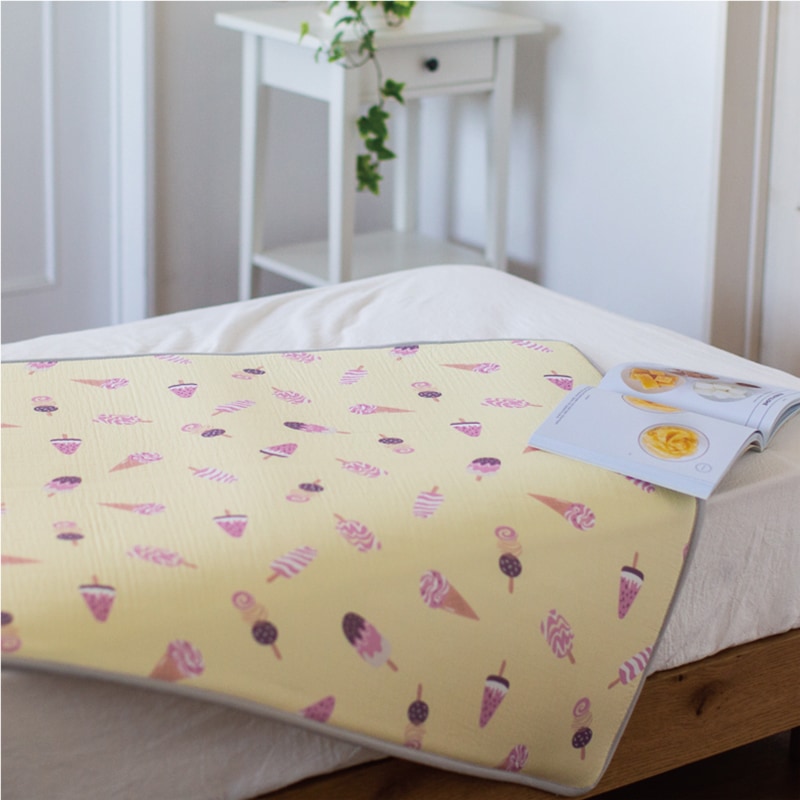 Pitchcoral Playmat(L) | Ice cream march?