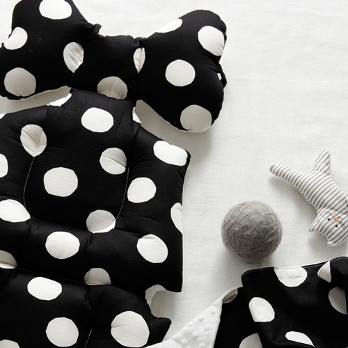 Basic Line / Bid Dot - Black