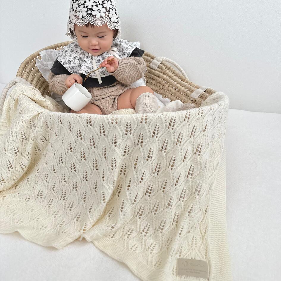 Cotton Knit Blanket | Leaf Garland