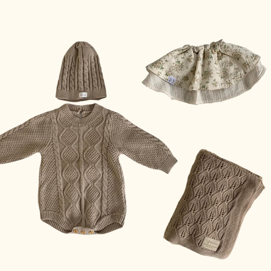 [Gift Set] Cotton Knit Romper & Blanket & Gaze RollingBib set