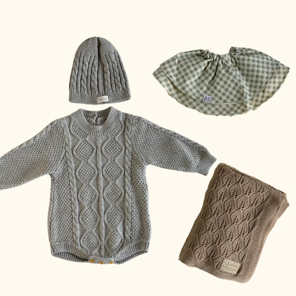 [Gift Set] Cotton Knit Romper & Blanket & Gaze RollingBib set