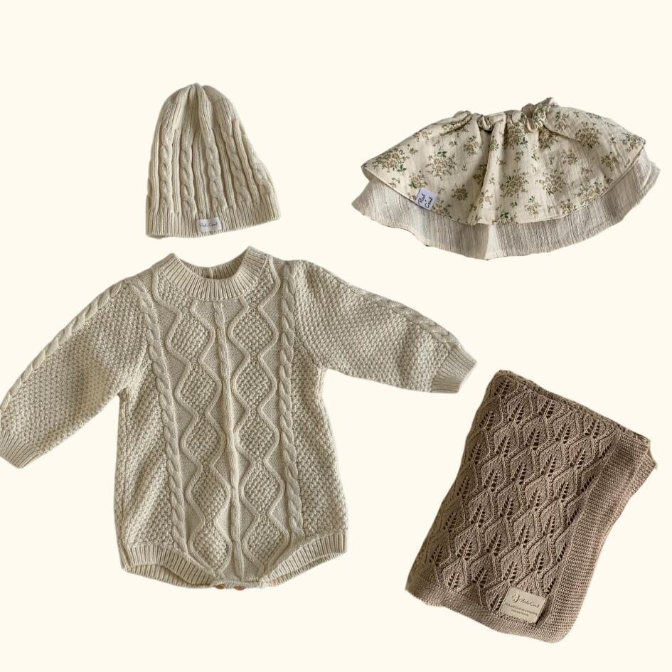 [Gift Set] Cotton Knit Romper & Blanket & Gaze RollingBib set