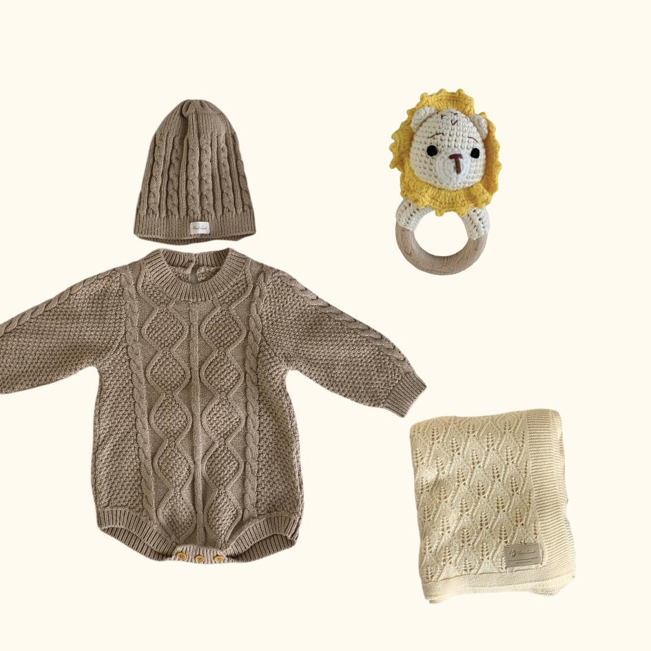 [Gift Set] Cotton Knit Romper & Blanket & Toy set