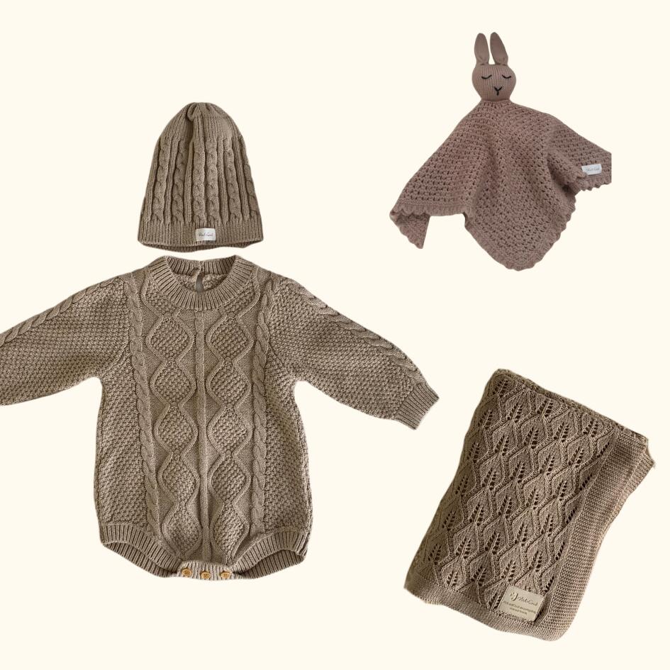 [Gift Set] Cotton Knit Romper & Blanket & Toy set
