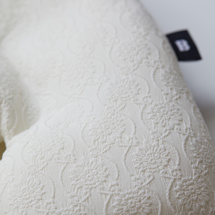Premium Line /  Damask Elegance-Ivory