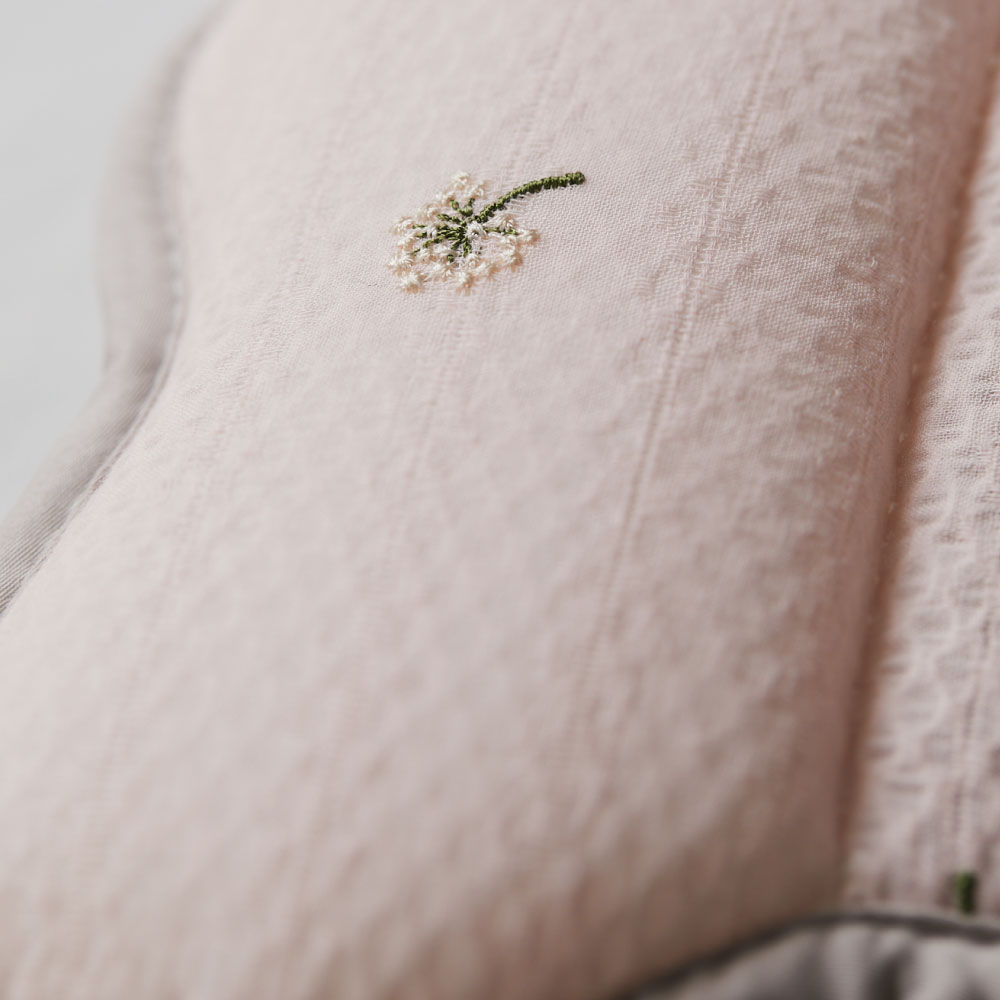 Premium Air_Embroide Flower-Kasumi Pink