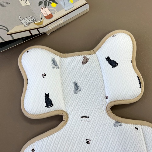 Classic Air_ Cranky cats