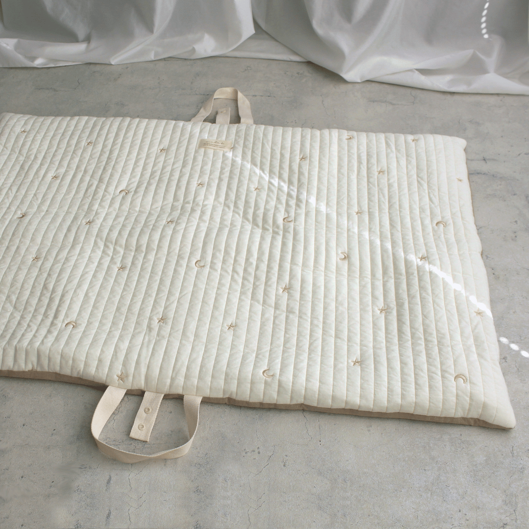 mela-B Napmat Essential Ivory Star&Moon