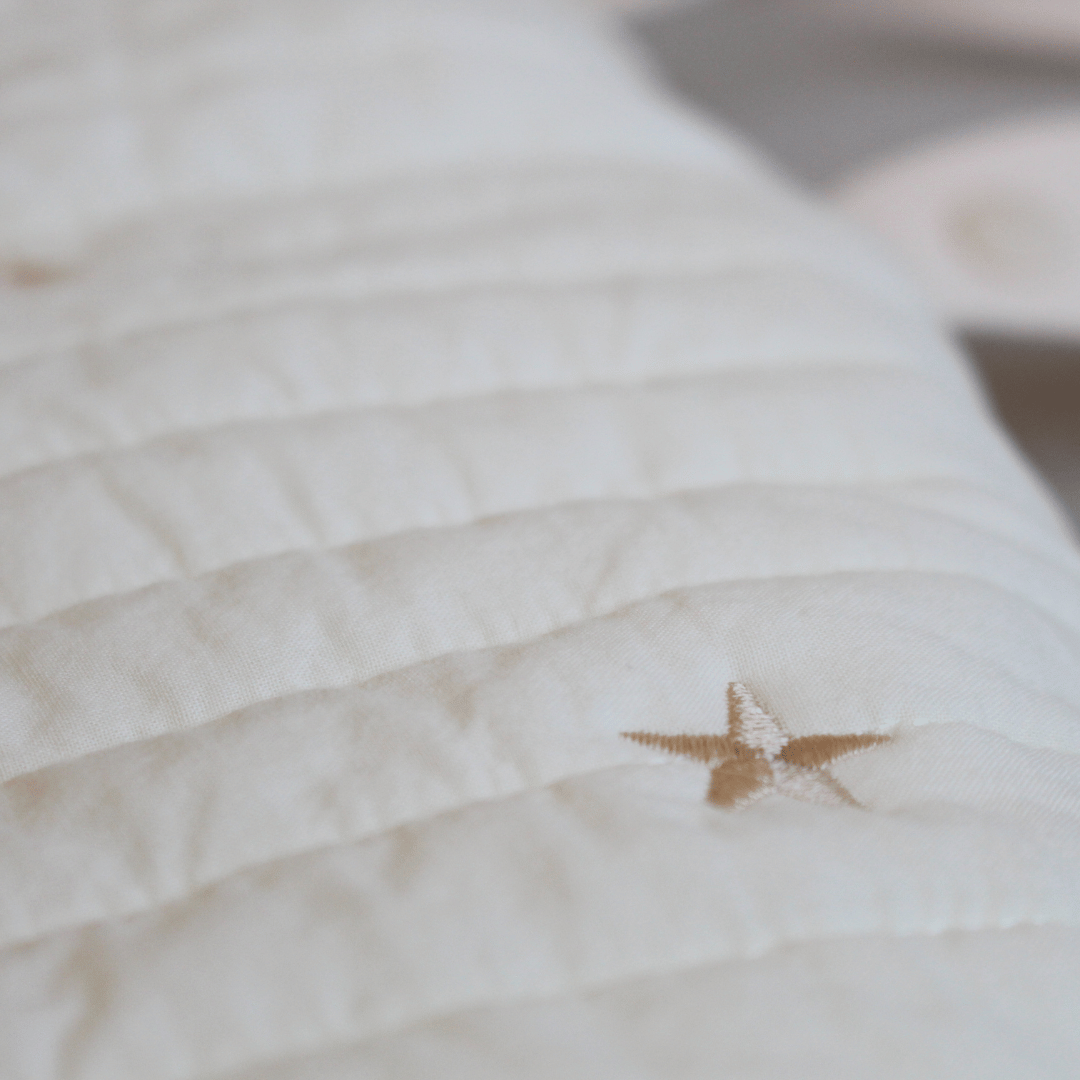 mela-B Napmat Essential Ivory Star&Moon