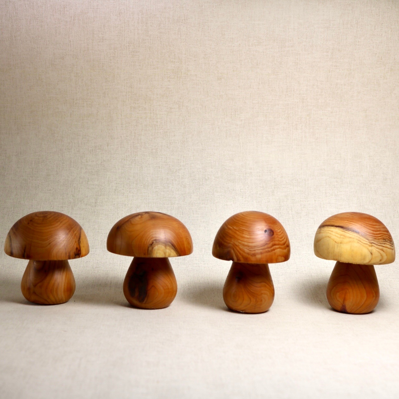 アンティーク　アイアンオブジェ　キノコ　根っこ2個セット アンティーク アイアンオブジェ キノコ 根っこ2個セットオ