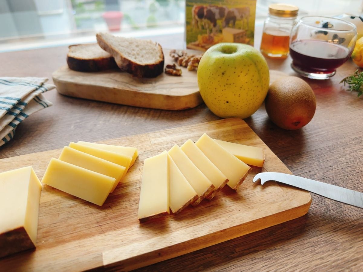 コンテ doux 6ヶ月熟成（100g/200g）