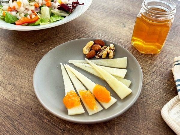 スペイン産セミハードチーズ3ヶ月熟成（100g）