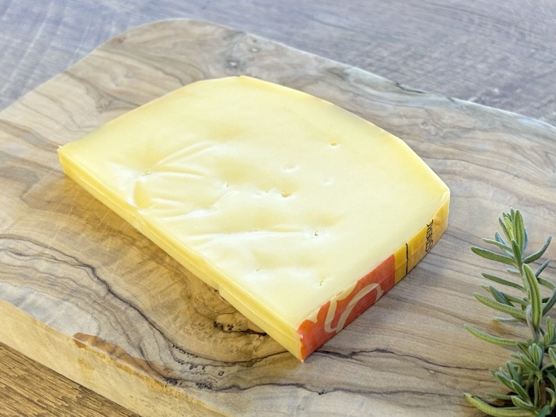 ヤールスバーグ（100g）