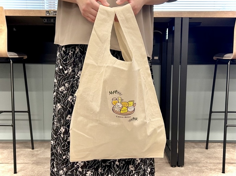 チーズハニーマルシェバッグ