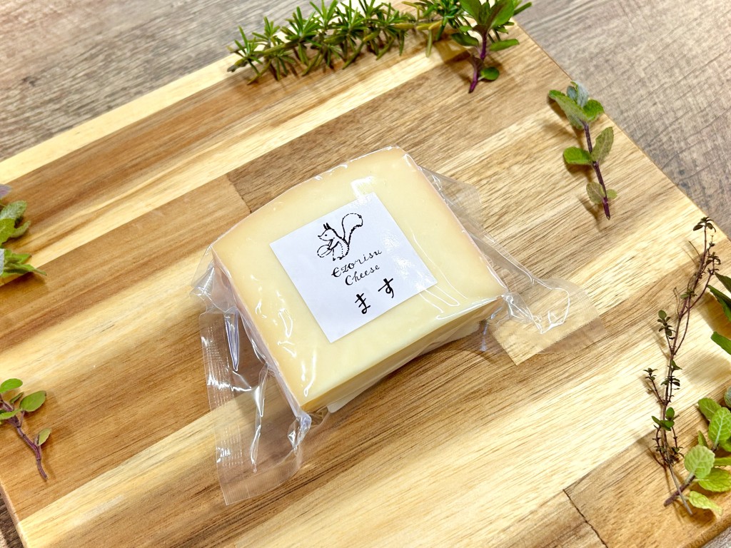 広内エゾリスの谷チーズ社　ます・フロマージュブラン・フリーズドライチーズセット