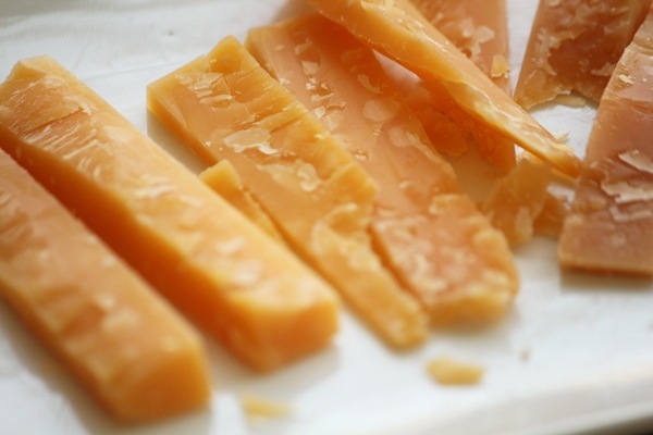 ゴーダ1000日熟成（100g/200g）
