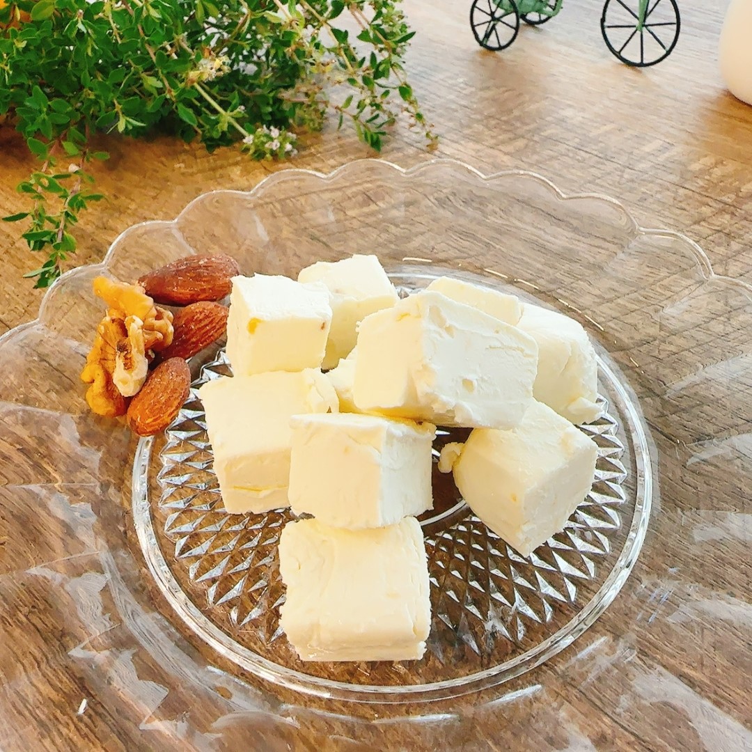 クリームチーズ ピーチメルバ（100g/200g） | フレッシュ | Cheese Honey