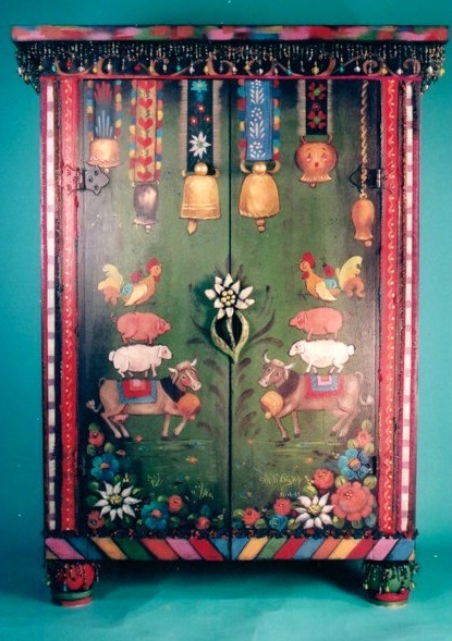 HI-67 Lower Painting Cabinet