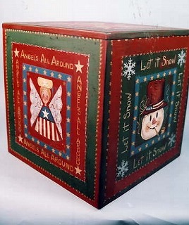 HI-32 Heidi's Ornament Box ��(Peter Hunt Style)
