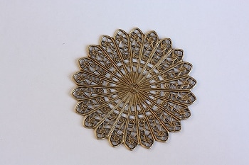 CM-101 Round Lacy Circle Filigree