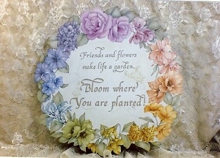 HA-3 The 12 Color wreath