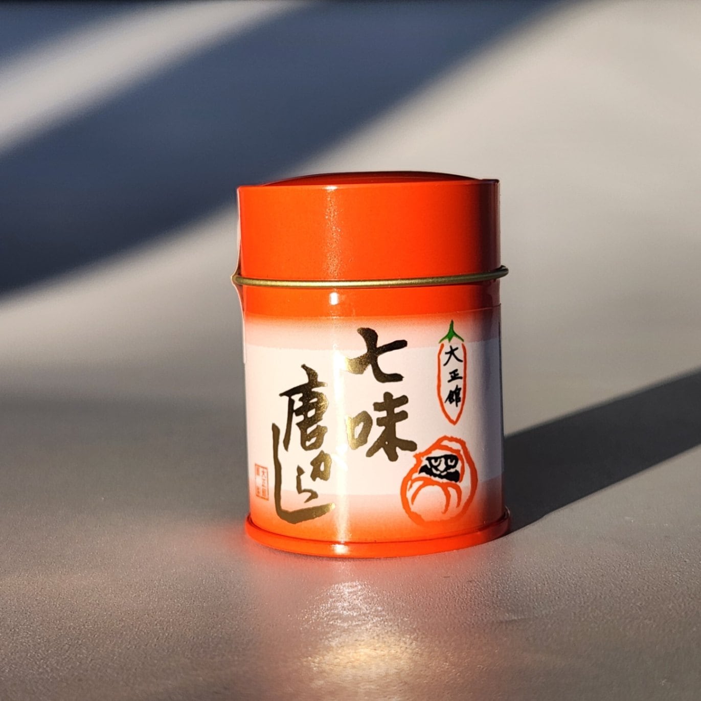 七味唐辛子 調味料入れ 赤キャップ 七味唐辛子 調味料入れ 赤キャップ 七味唐辛子 調味料入れ 赤キャップ