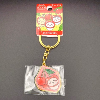 山形限定ご当地ちいかわダイヤカットキーホルダー ［さくらんぼ・米沢