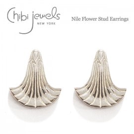 å ե С å ԥ Nile Flower Stud Earrings (Silver)