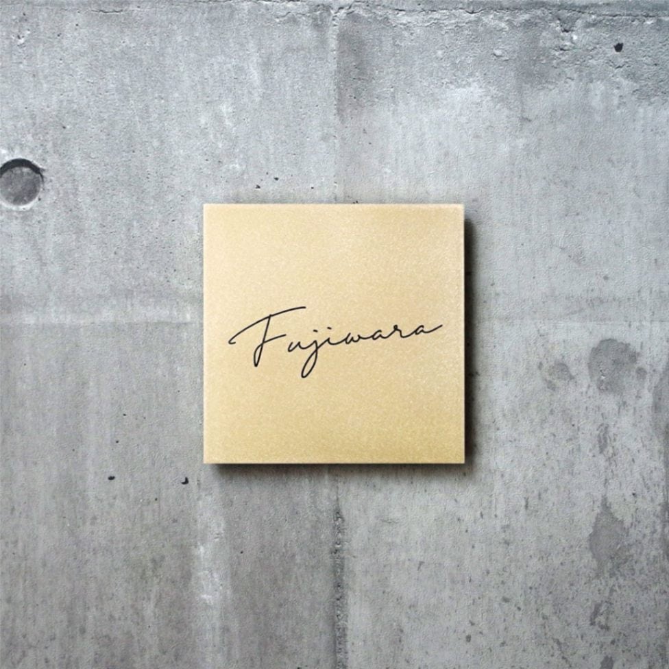 Mサイズ　筆記体