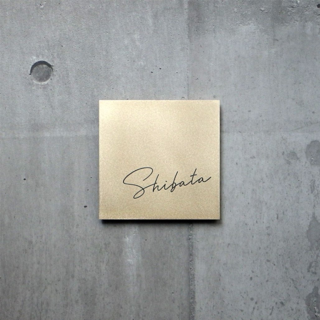 Mサイズ　筆記体