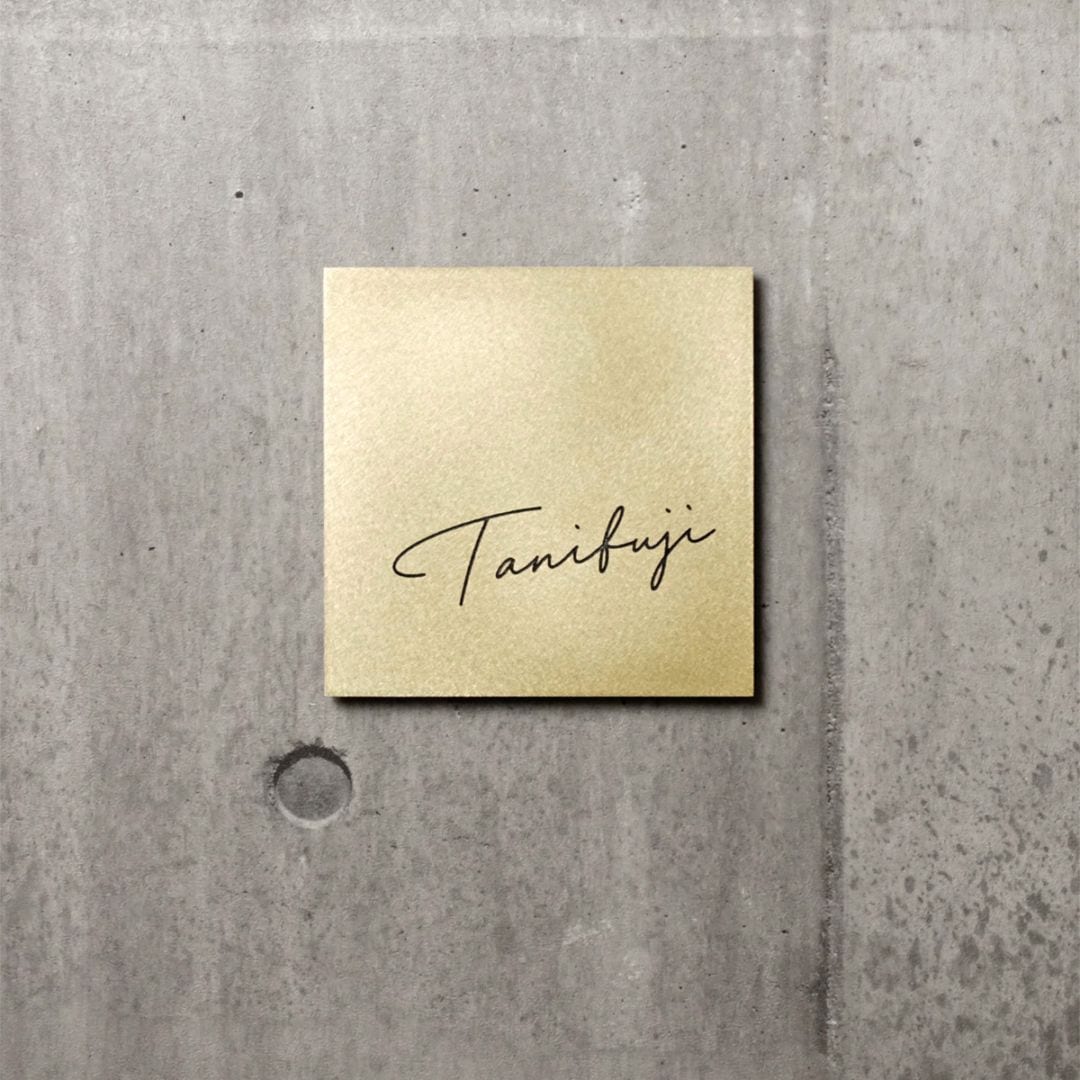 Mサイズ　筆記体