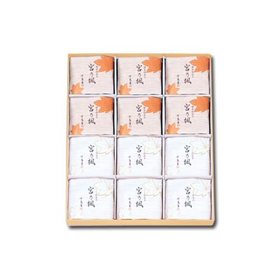 宮乃楓12個入(こし餡6・刻み栗入白こし餡6)の数量・のしを指定してのご購入画面へ移動します
