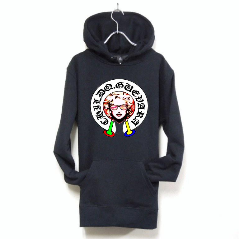 Madonna Old Font Black Parker