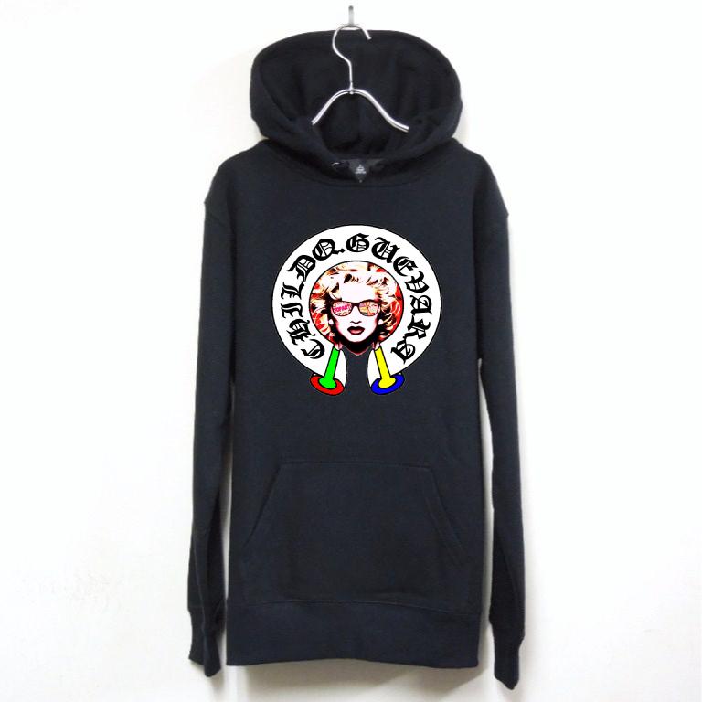 Madonna Old Font Black Parker