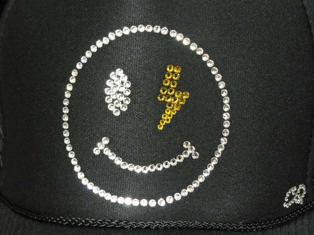 Smiley Thunder Swarovski Cap Black