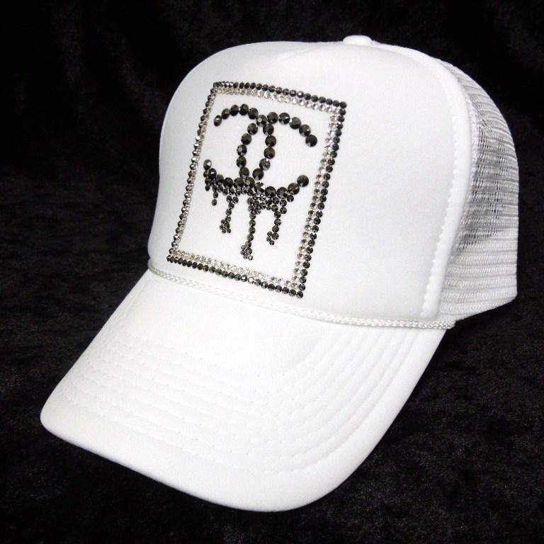 Parody Melting square Swarovski cap White