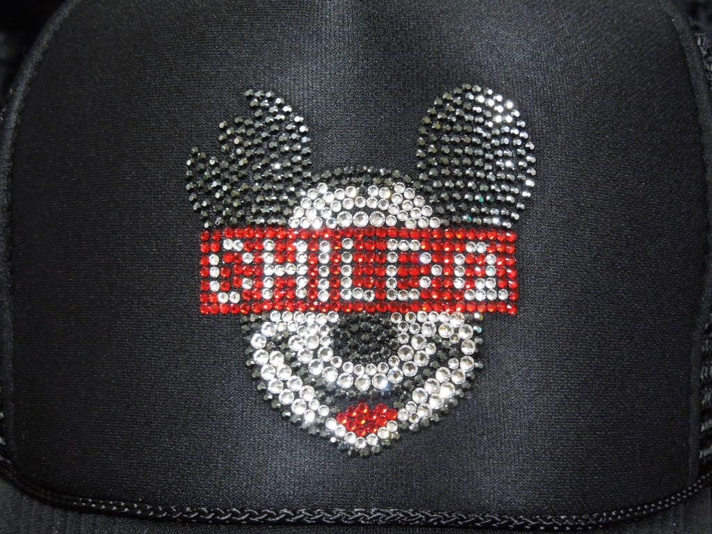 Secret mouse box logo Swarovski cap Black