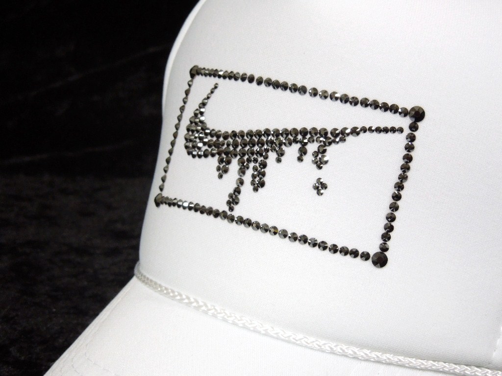 Parody Melt Mark flame Swarovski Cap White